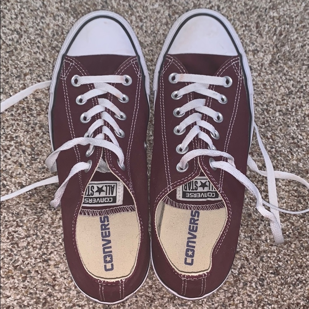 Converse Maroon